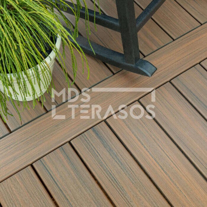 Deska tarasowa Trex Enhance Naturals WPC Toasted Sand 24x140x6090 imitacja drewna - obrazek 3
